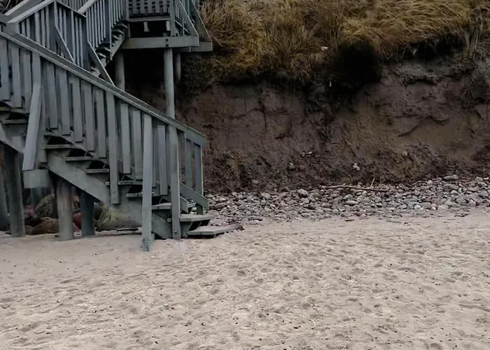 Wakacyjne Dębina Apartament *